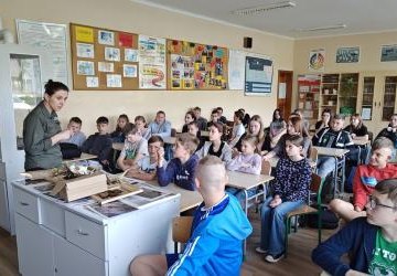 Zajęcia edukacyjne  szkolnego koła Ligi Ochrony Przyrody.