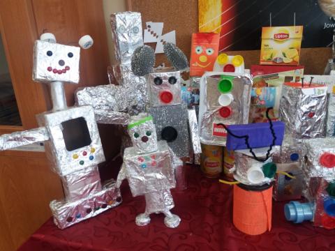 MÓJ PRZYJACIEL ROBOTEK