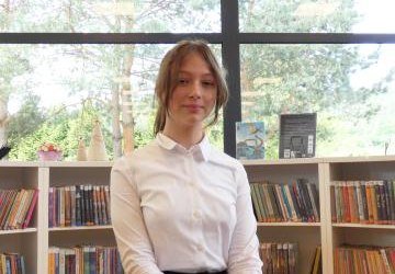 Video książka w scenerii starosądeckiej biblioteki