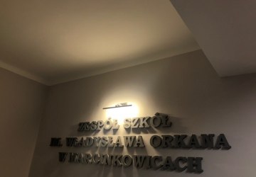 Niezapomniana wizyta uczniów klas ósmych w Marcinkowicach