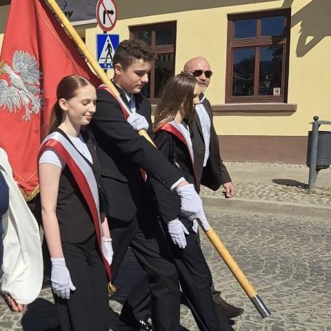 Udział naszej szkoły w miejskich obchodach Święta Konstytucji 3 Maja