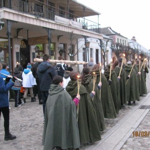 Harcerze ZHP na drodze Krzyżowej